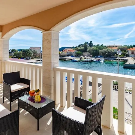 Apartament Antea *