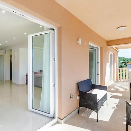 Apartament Antea Prižba